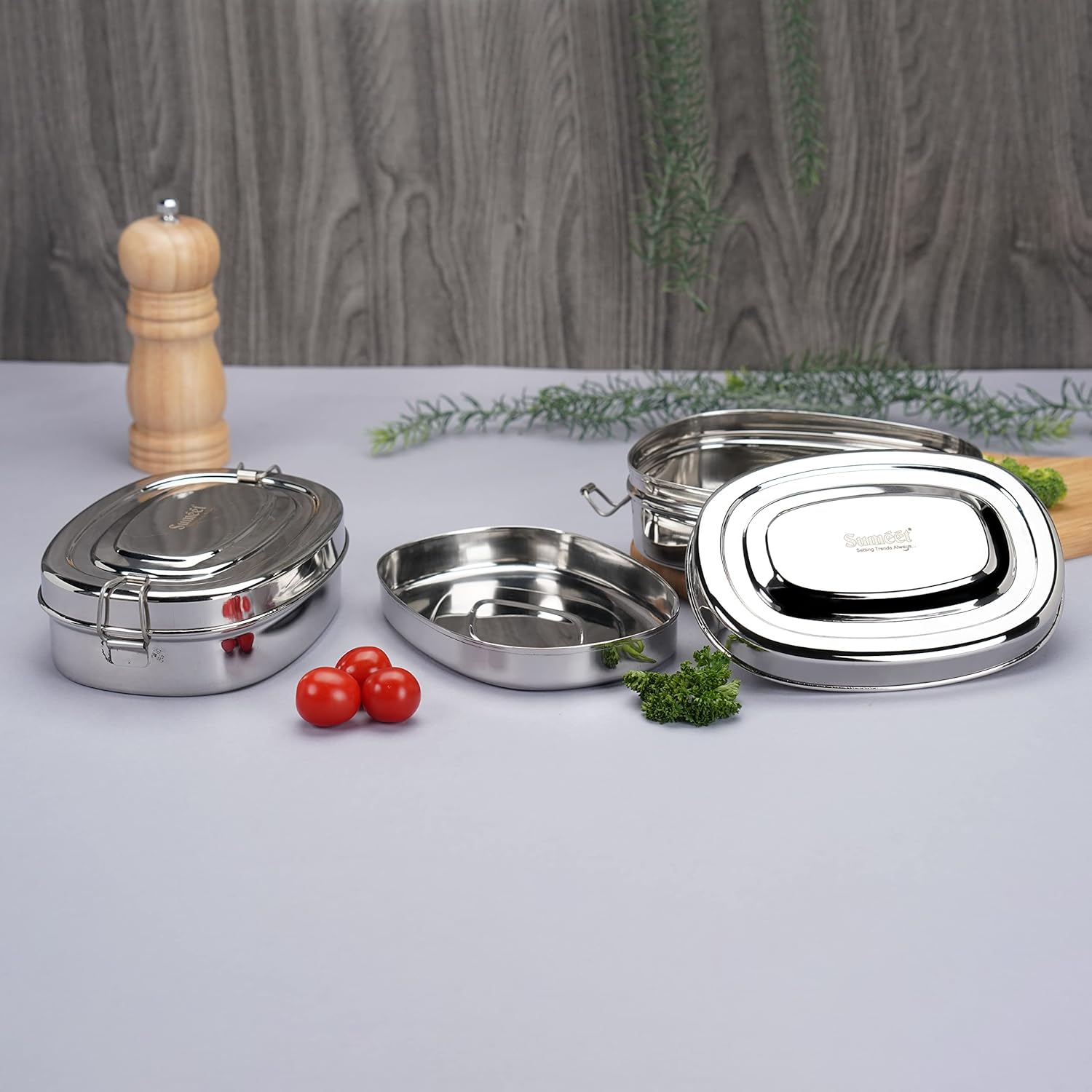 Sumeet Stainless Steel Rectangle Lunch Box/Tiffin  Set of 2 Pcs 650 ml Each Silver