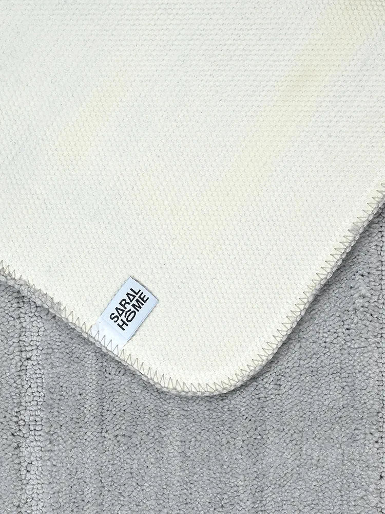 Saral Home Good Morning Mat Colour LT.Grey