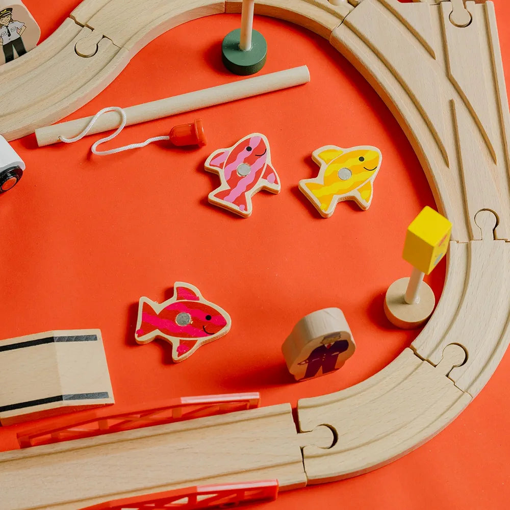 NESTA TOYS - 69 Pieces Train Track Set | Railway Track with Vehicles, Bridges, People, and Buildings 