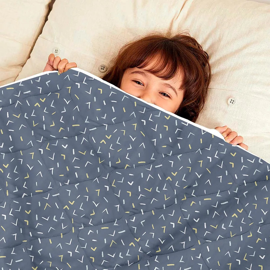 Divine Casa 120 GSM Microfiber Reversible Kids Single Bed Comforter Ultra-Soft Toddler Blanket Colour Navy Blue