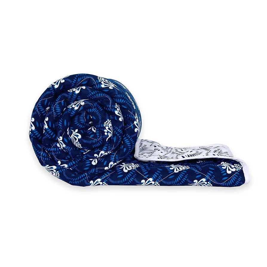 Divine Casa Microfibre Mild Winter Lightweight 120 GSM Printed Reversible Double Bed Size Quilt Comforter Blanket TC - 144 Colour Navy Blue and White