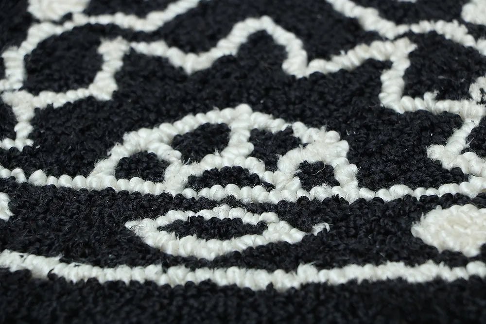 The Home Talk Tufted Round Wool Carpet Area Rugs for Living Room Bed Room