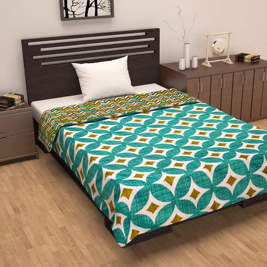 Divine Casa Cambric Cotton Single Bed Dohar 3 Layer dohar with Flannel Inside Reversible Both Sides Usable Blanket TC - 120Aqua Colour Green Angular Shape