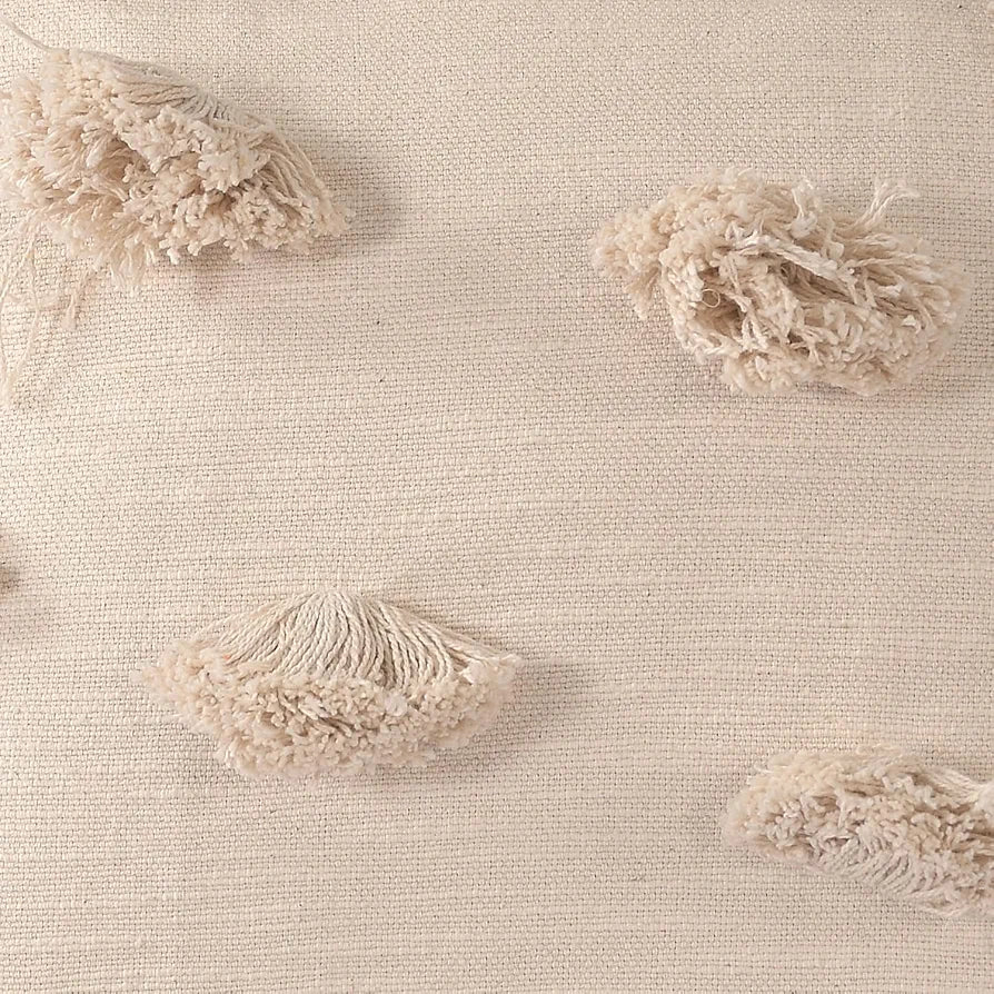 Sashaa World Colour Natural Elegance Cushion Covertufted Pom-pom Delight Cushion Cover
