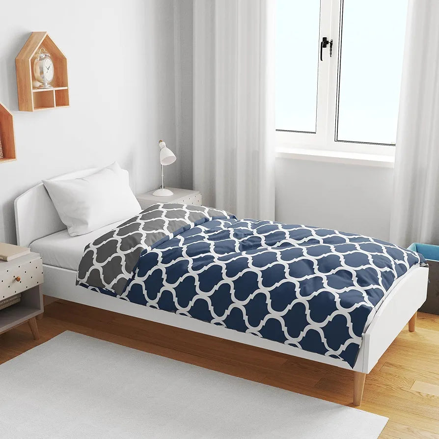 Divine Casa 120 GSM Microfiber Single Kids Dohar Soft & Lightweight Throw Blanket Moroccan Pattern Colour Deep Blue