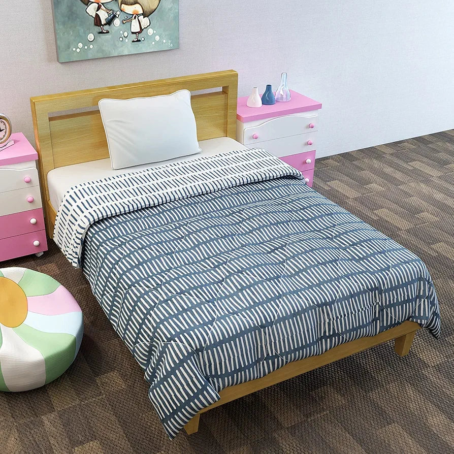 Divine Casa 120 GSM Microfiber Reversible Kids Single Bed Comforter Ultra-Soft Toddler Blanket Colour Blue Mirage