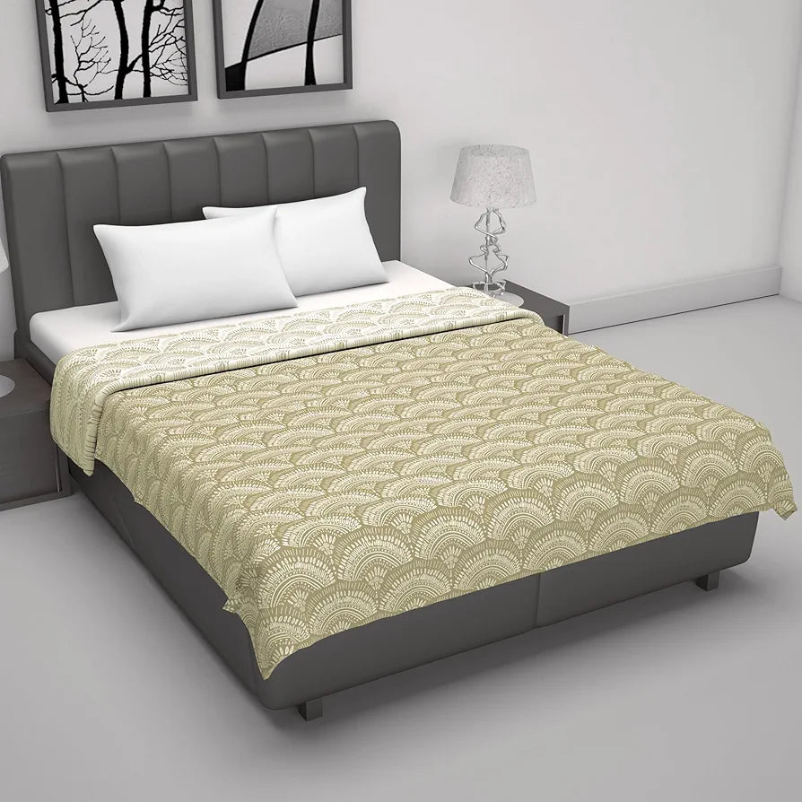 Divine Casa 120 GSM Microfiber Double Dohar Soft & Lightweight Throw Blanket Floral Burst Pattern Colour Soybean & White