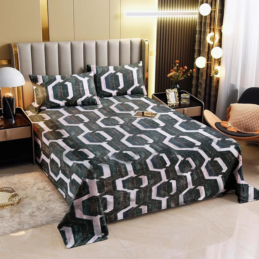 Cloth Fusion 190 TC Warm Winter Bedsheet for Double Bed King Size with 2 Pillow Covers Honeycomb