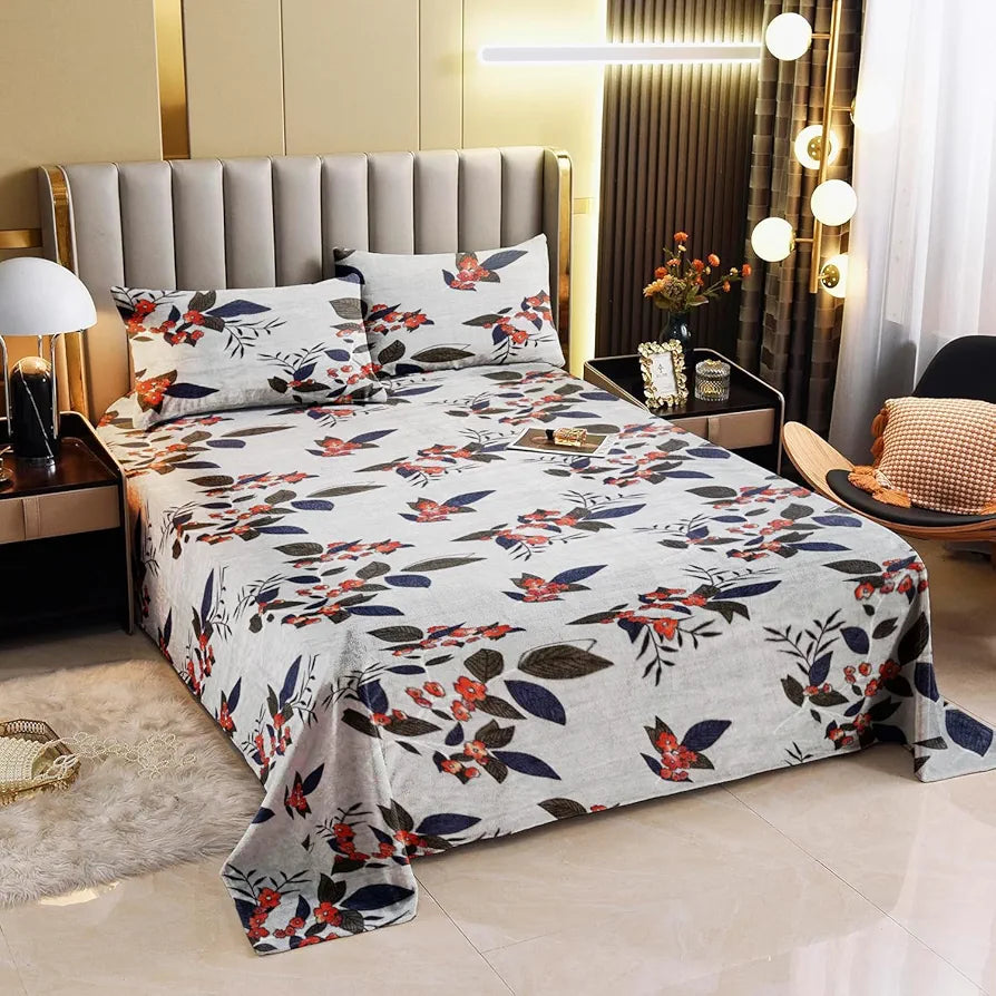 Cloth Fusion Warm Winter Bedsheet for Double Bed King Size with 2 Pillow Covers White Leaf