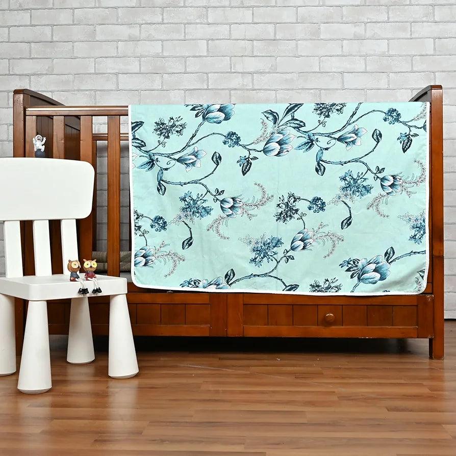 Divine Casa Floret 100% Cotton Single Kids Dohar 120 GSM Soft & Lightweight Throw Blanket Colour Winter Fern