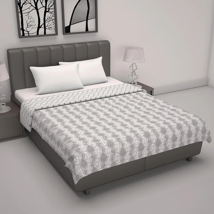 Divine Casa 120 GSM 100% Cotton Cambric 3 Layered Super Soft Jaipuri Razai Single Bed for Mild Winter Printed Reversible Dohar Colour Glacier Grey TC - 120