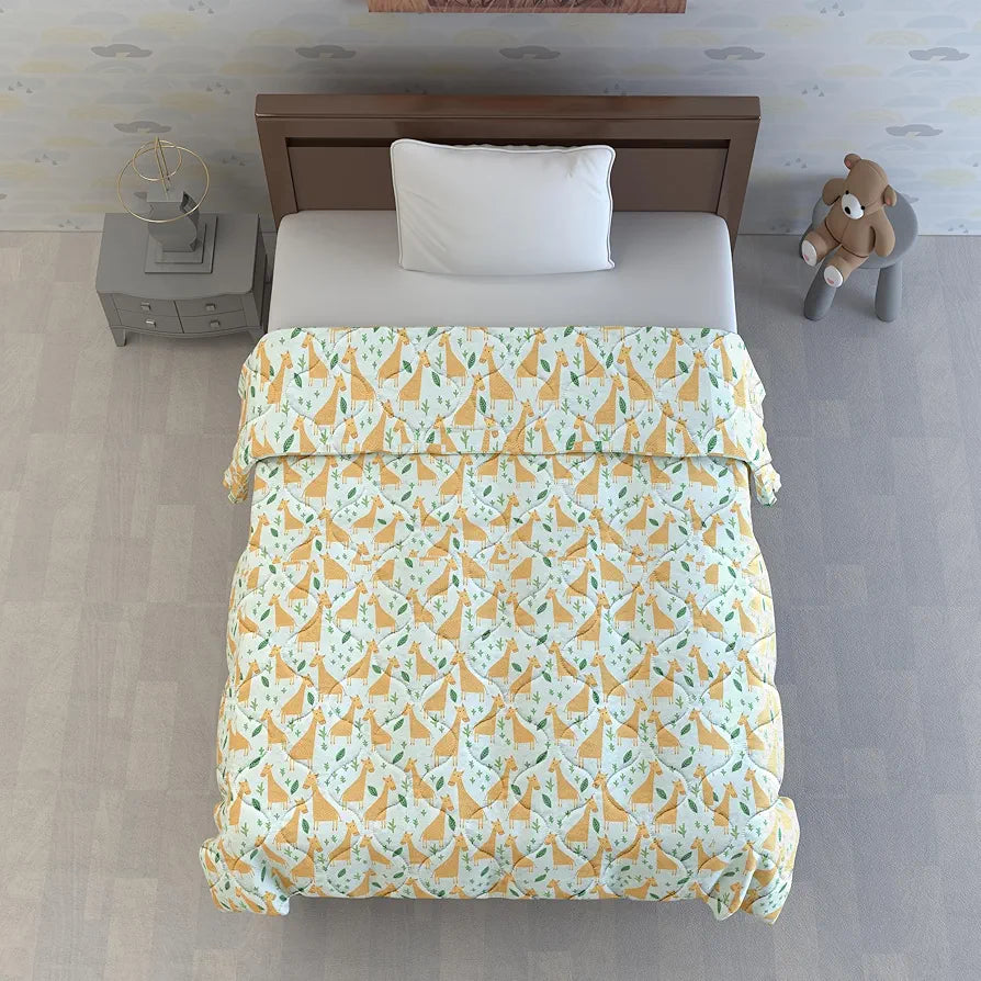 Divine Casa 120 GSM Cotton Single Kids Comforter Soft & Lightweight All-Season Blanket Colour Misty Jade