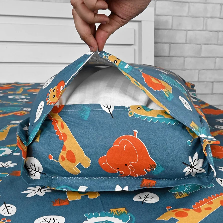 Divine Casa 144 TC 100% Cotton Single Bedsheet with 1 Pillow Cover Abstract Pattern Colour Iris Deep