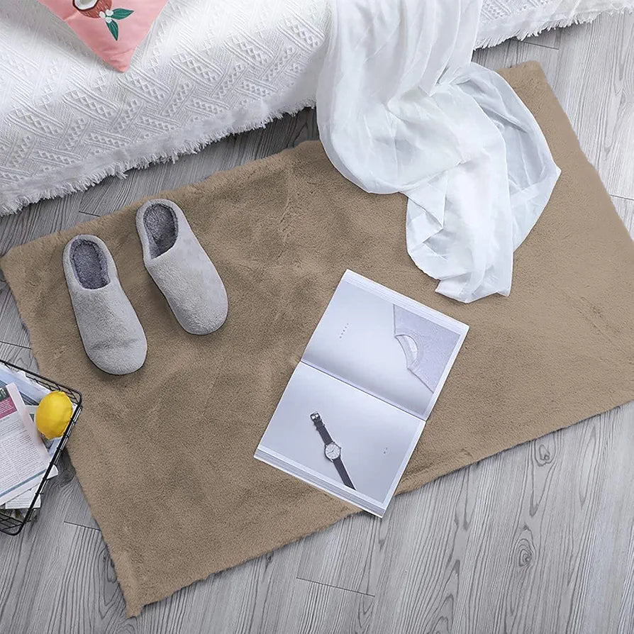 Luxe Home International Ruffle Bath Mat Rabbit Fur 1000 GSM Bathroom Door Rectangular Foot Mats 45X75 Cm Colour Taupe