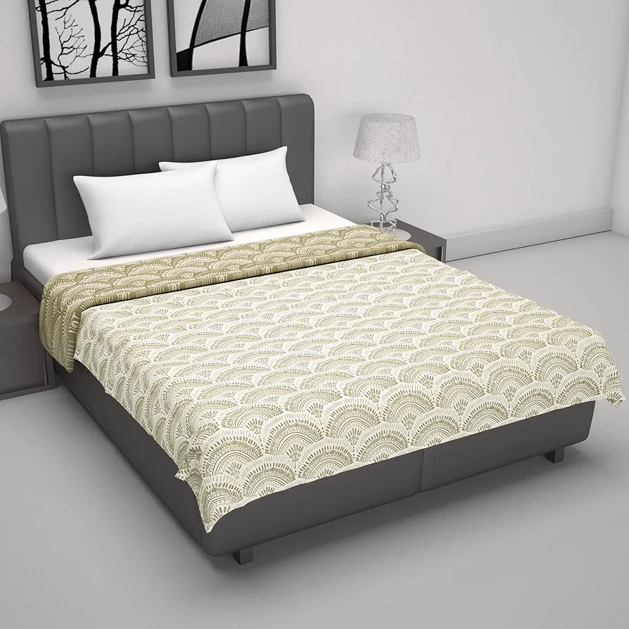 Divine Casa 120 GSM Microfiber Double Dohar Soft & Lightweight Throw Blanket Floral Burst Pattern Colour Soybean & White