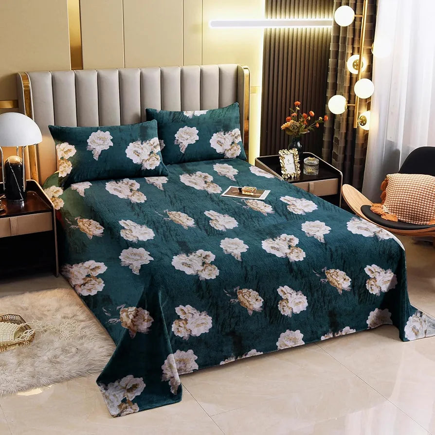 Cloth Fusion 190 TC Warm Winter Bedsheet for Double Bed King Size with 2 Pillow Covers Botanical Green