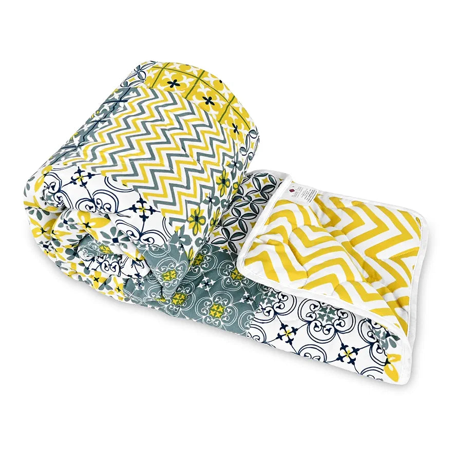 Divine Casa 120 GSM Microfiber Reversible Kids Single Bed Comforter Ultra-Soft Toddler Blanket Colour Sunflower Ash Tile