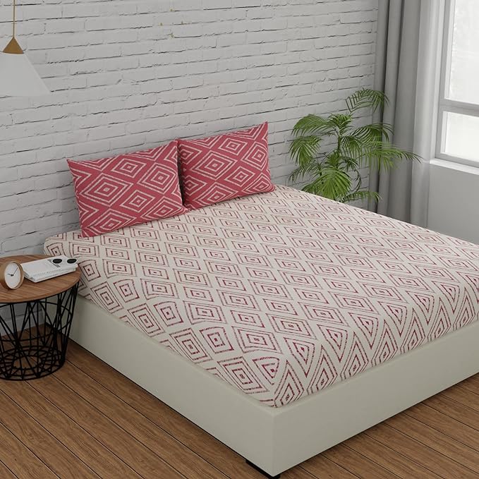 Huesland by Ahmedabad Cotton 144 TC King Size Bedsheet Cotton with 2 Pillow Covers | White & Peach Pink