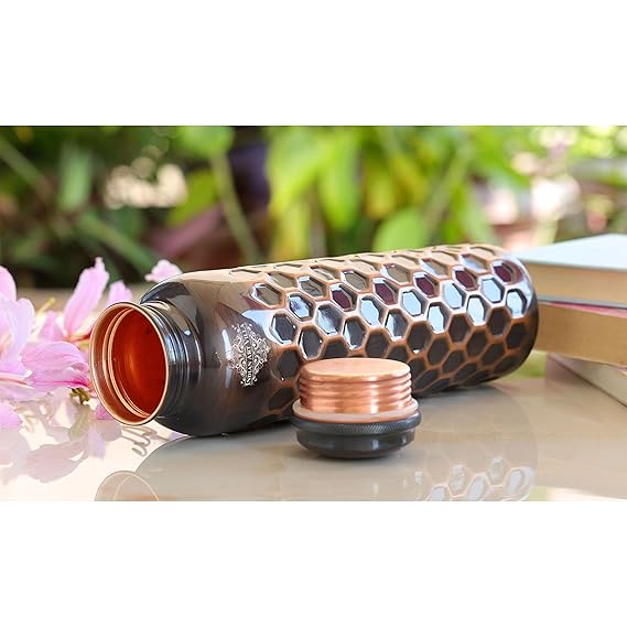 Indian Art Villa Pure Copper Water Bottle With Antique Dark Diamond Hammered Design