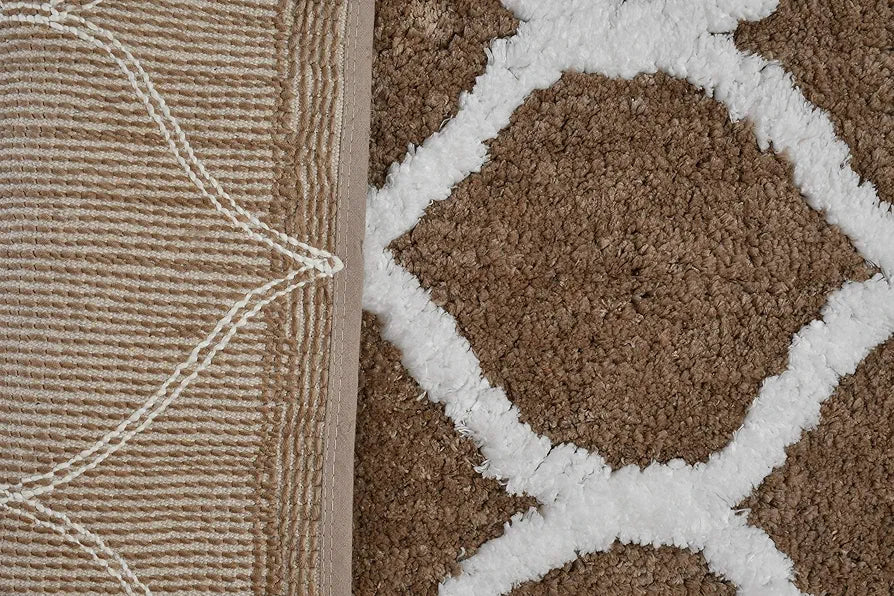 Aerohaven Glorious Super Soft Microfiber Designer Anti Slip Bathmat Coffee Colour