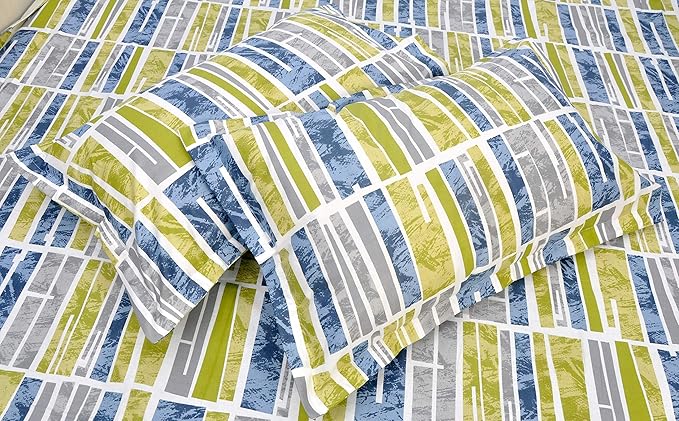 Huesland by Ahmedabad Cotton 144 TC Cotton King Size Bedsheet with 2 Pillow Covers - Blue, Green & Grey