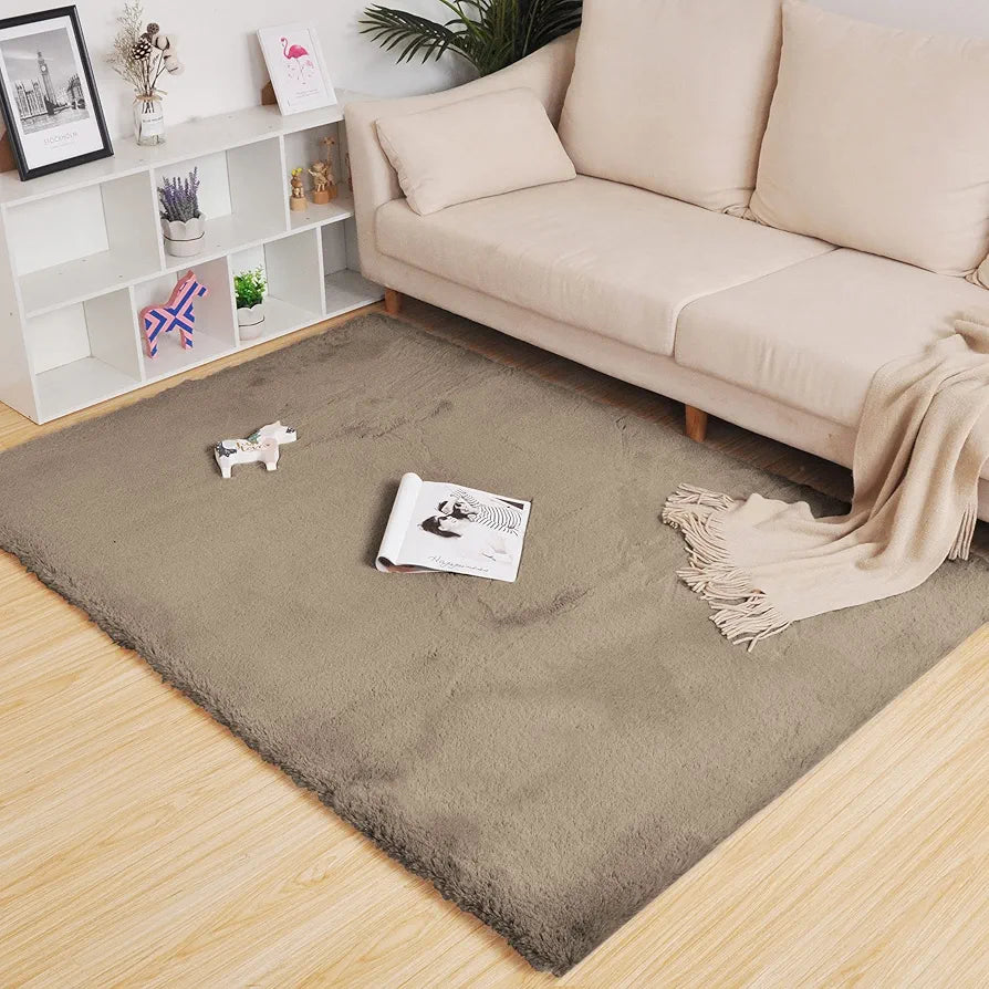 Luxe Home International Ruffle Floor Rug 4 X 6 Ft Colour Taupe