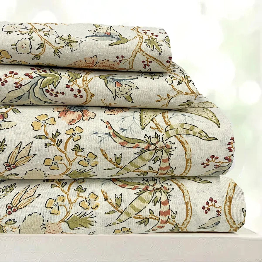 Sajavat Home 100% Pure Cotton King Size Bedsheet Set with 2 Pillow Covers Colour Beige & Floral