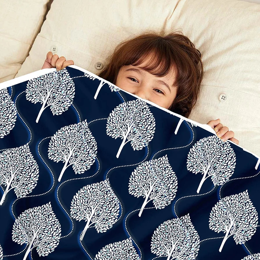 Divine Casa 120 GSM Microfiber Reversible Kids Single Bed Comforter Ultra-Soft Toddler Blanket Colour Dark Sapphire