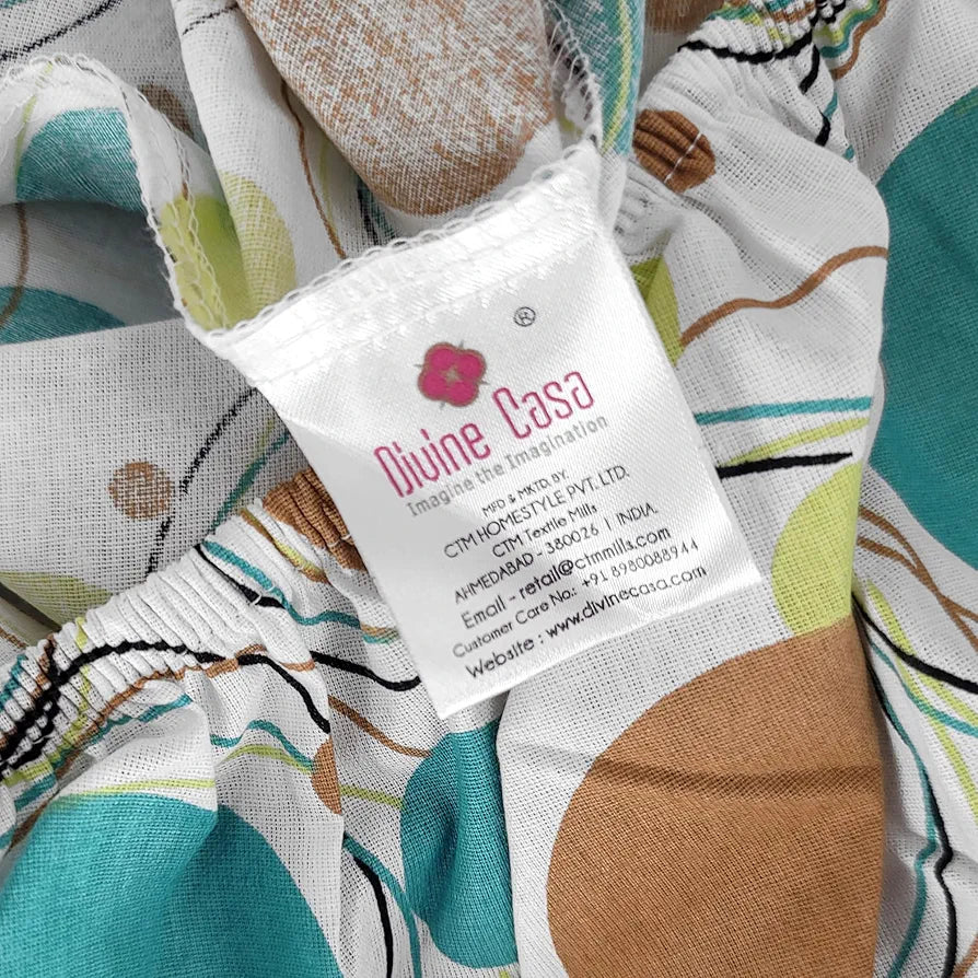 Divine Casa 144 TC Pure Cotton King Size Fitted Bedsheet Polka Dot Pattern Elastic Fitted Bedsheet White Skin Colour Biscuit Baltic Sea