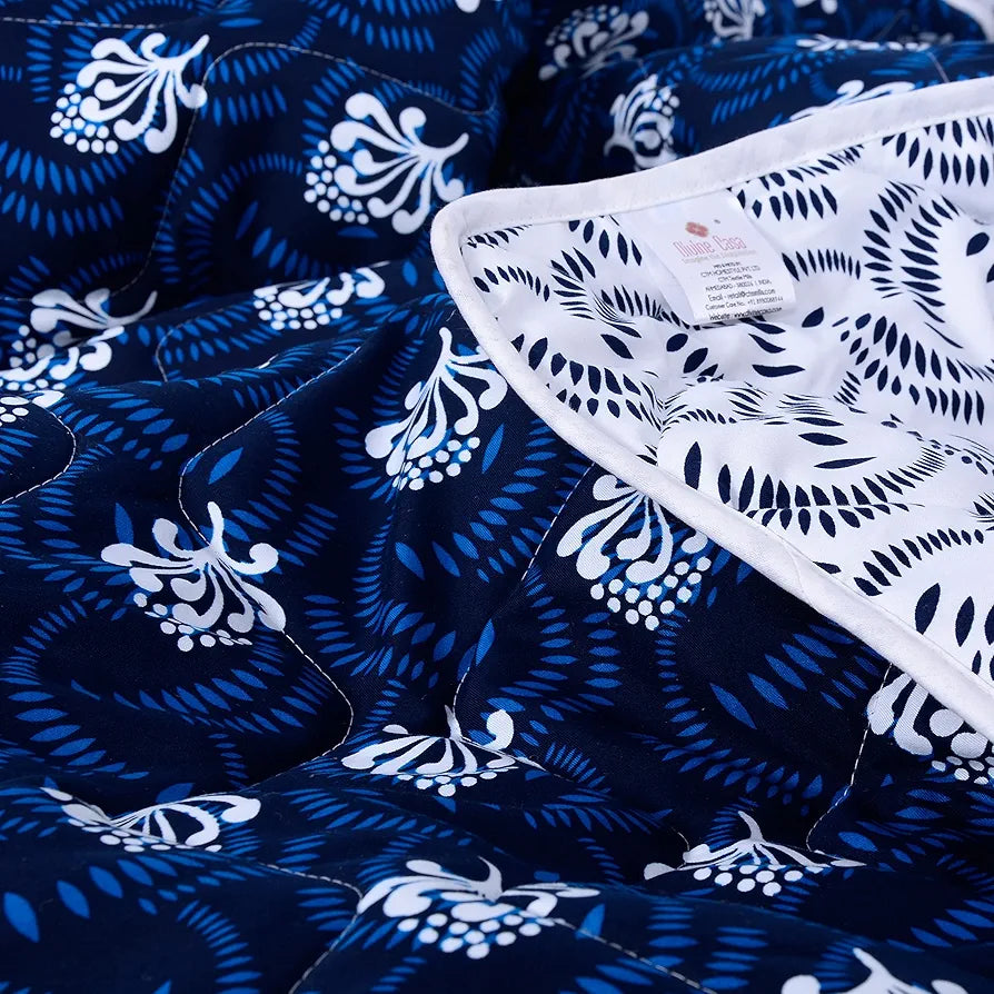 Divine Casa Microfibre Printed Reversible 120 GSM Single Bed Size Quilt Lightweight Comforter Blanket TC - 120 Colour Navy Blue and White
