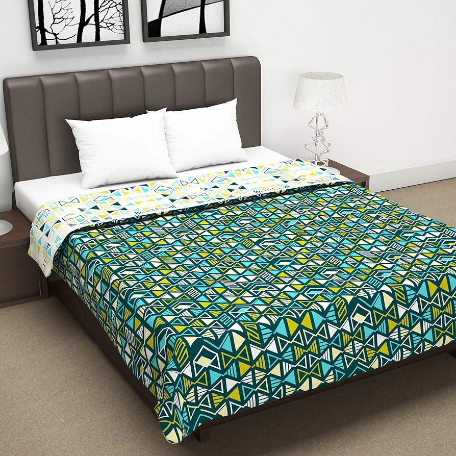 Divine Casa 120 GSM Microfiber Double Dohar Soft & Lightweight Throw Blanket Geometric Maze Pattern Colour Teal Green & White