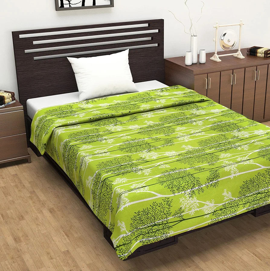 Divine Casa Glace Cotton 120 GSM Reversible Lightweight Printed Single Bed AC Dohar Blanket Quilt Colour Green and Dark Green TC - 120