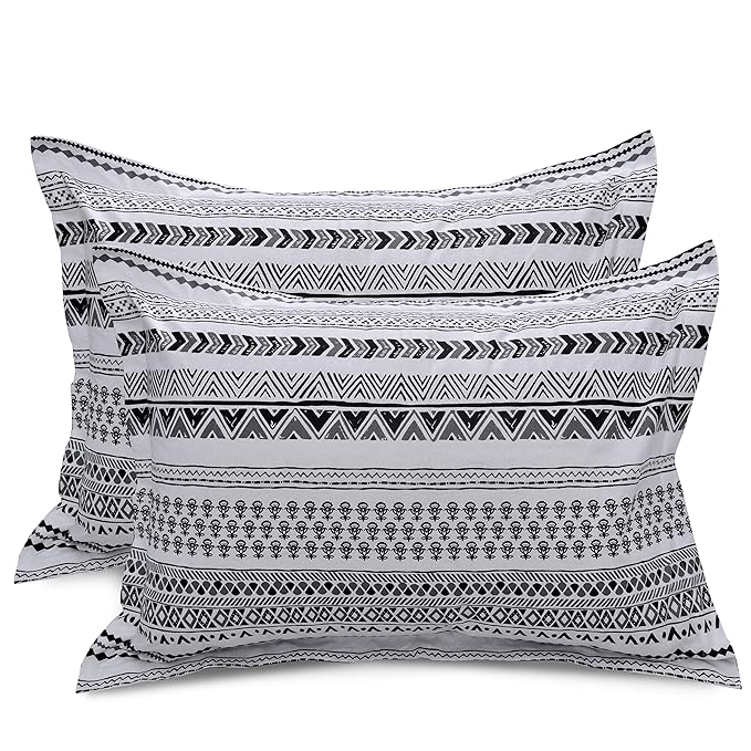 Huesland by Ahmedabad Cotton 144 TC Cotton King Size Bedsheet with 2 Pillow Covers | White and Black