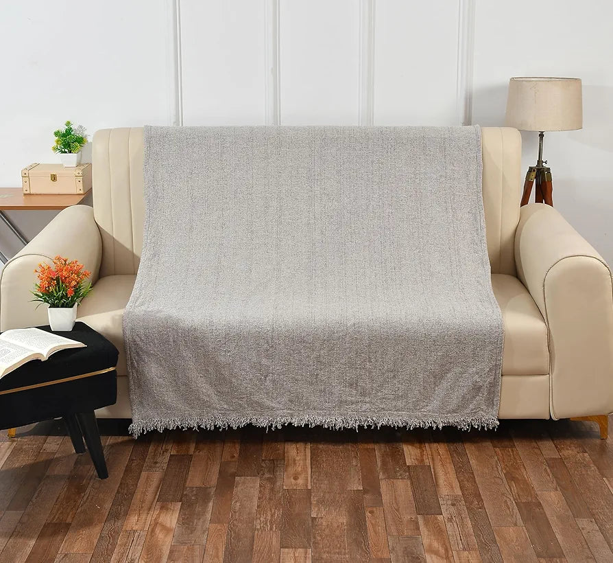Sashaa World Soft Chenille Throw Colour Grey