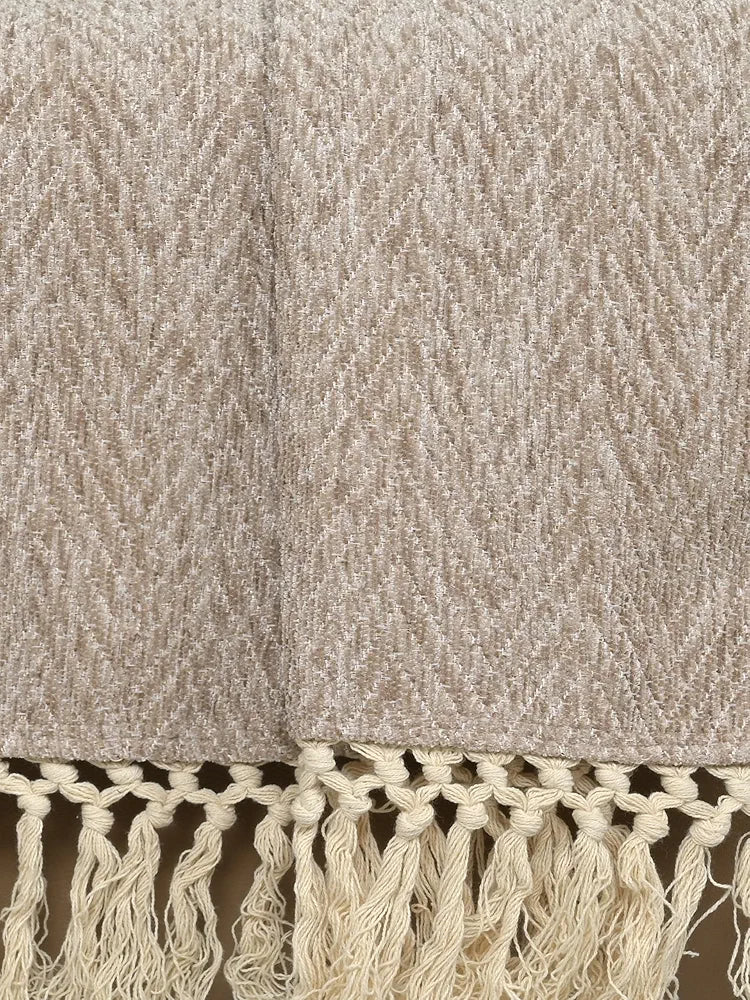 Saral Home Easy Living Polyester Modern Sofa Throw Colour Beige