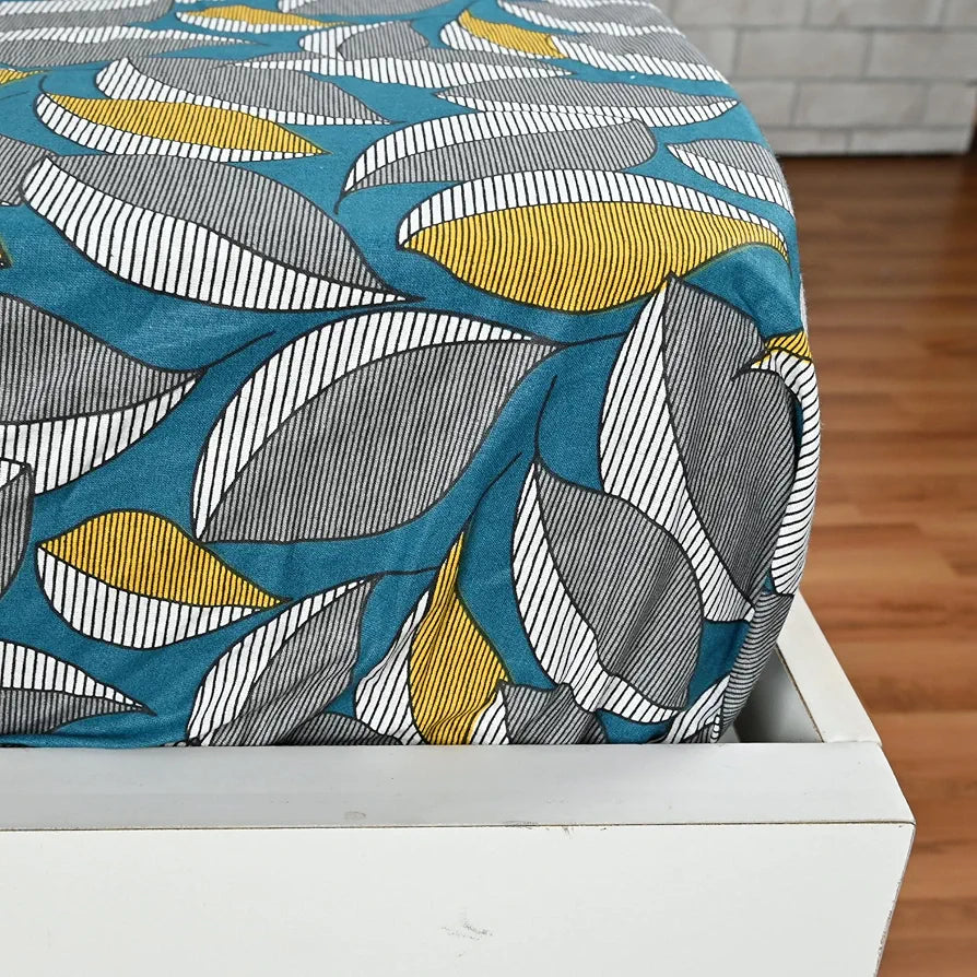 Divine Casa Floret 100% Cotton King Fitted Bedsheet 144 TC Deep Pocket Design Soft & Breathable Fabric Colour Woody Petals