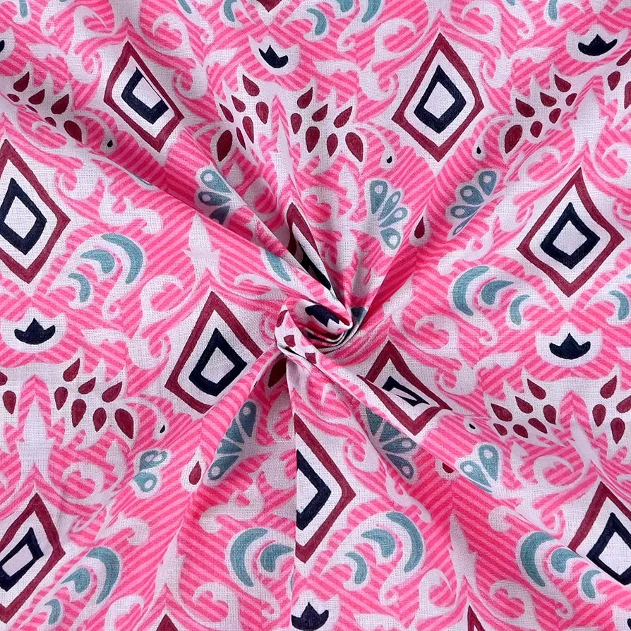Divine Casa 144 TC 100% Pure Cotton Double Bedsheet with 2 Pillow Covers Geometric Petal Colour Pink Fuchsia