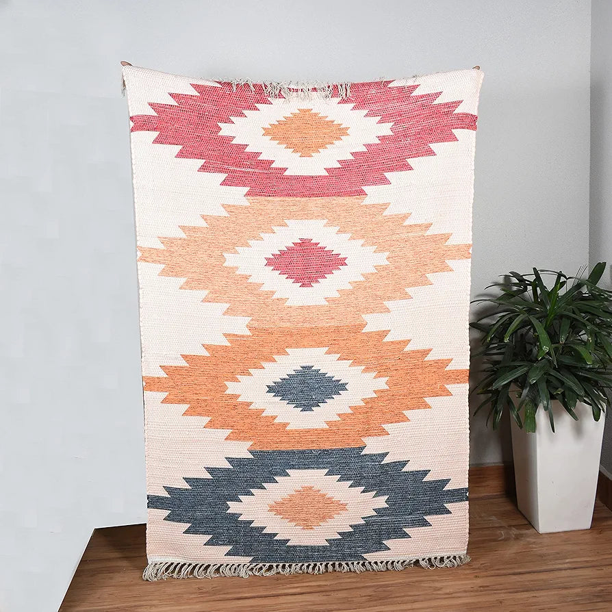 Homadorn Chindi Handmade Printed Modern Dhurrie/Rugs/Carpet Colour Cream