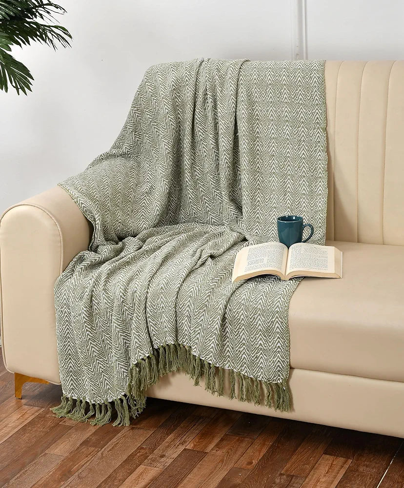 Sashaa World Soft Herringbone Throw Blanket Colour Green And Ivory