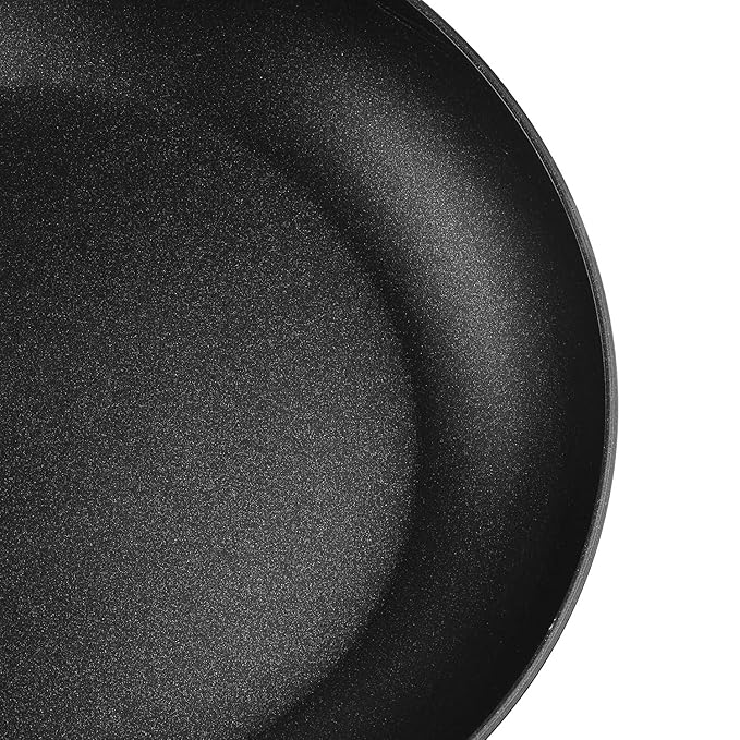 Vinod Hanos Non-Stick Fry Pan 22 cm Diameter, Hard Anodised Non-Stick Coating with 100% Virgin Bakelite Riveted Handle - Black