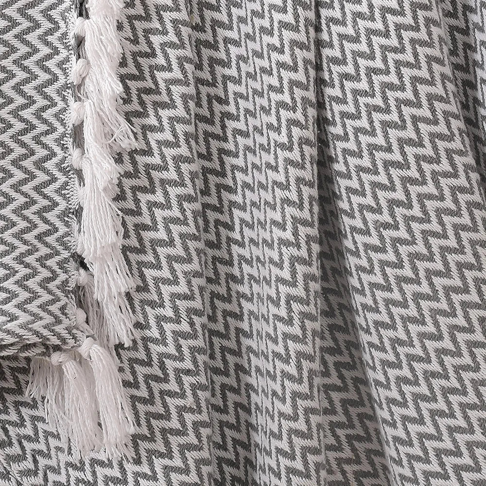 Sashaa World Chevron Delight Grey Ivory Versatile Cotton Throw Blanket