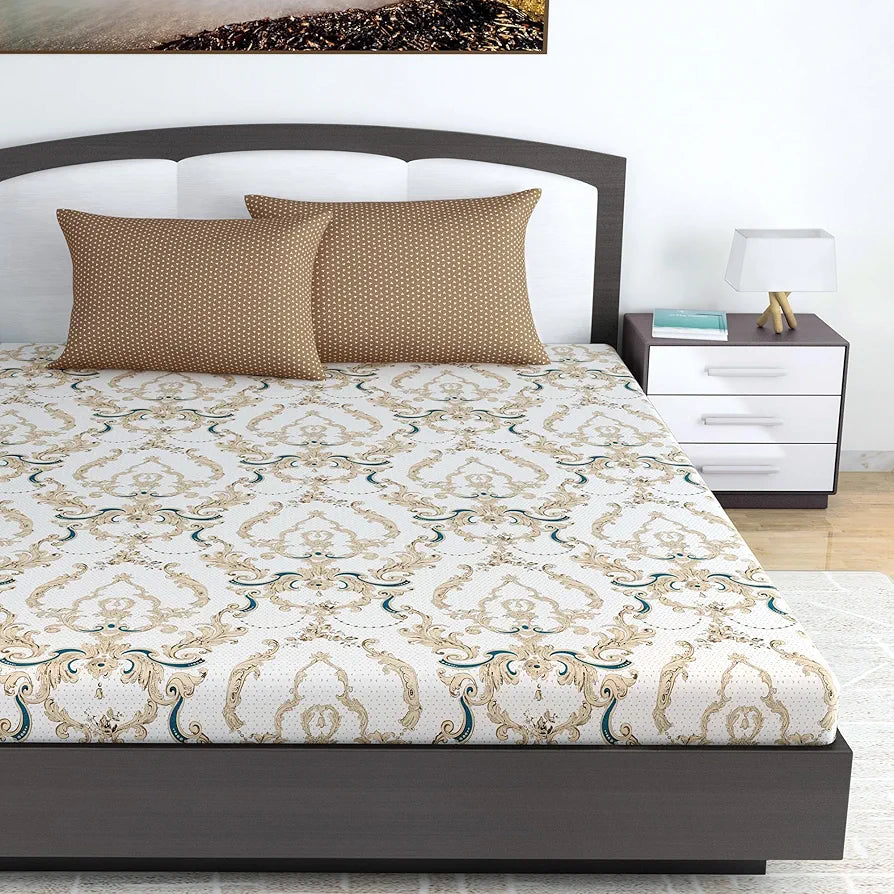Divine Casa 144 TC King Size Bedsheet Set 100% Pure Cotton Fade Resistant 2 Pillow Covers Colour Ivory Gold