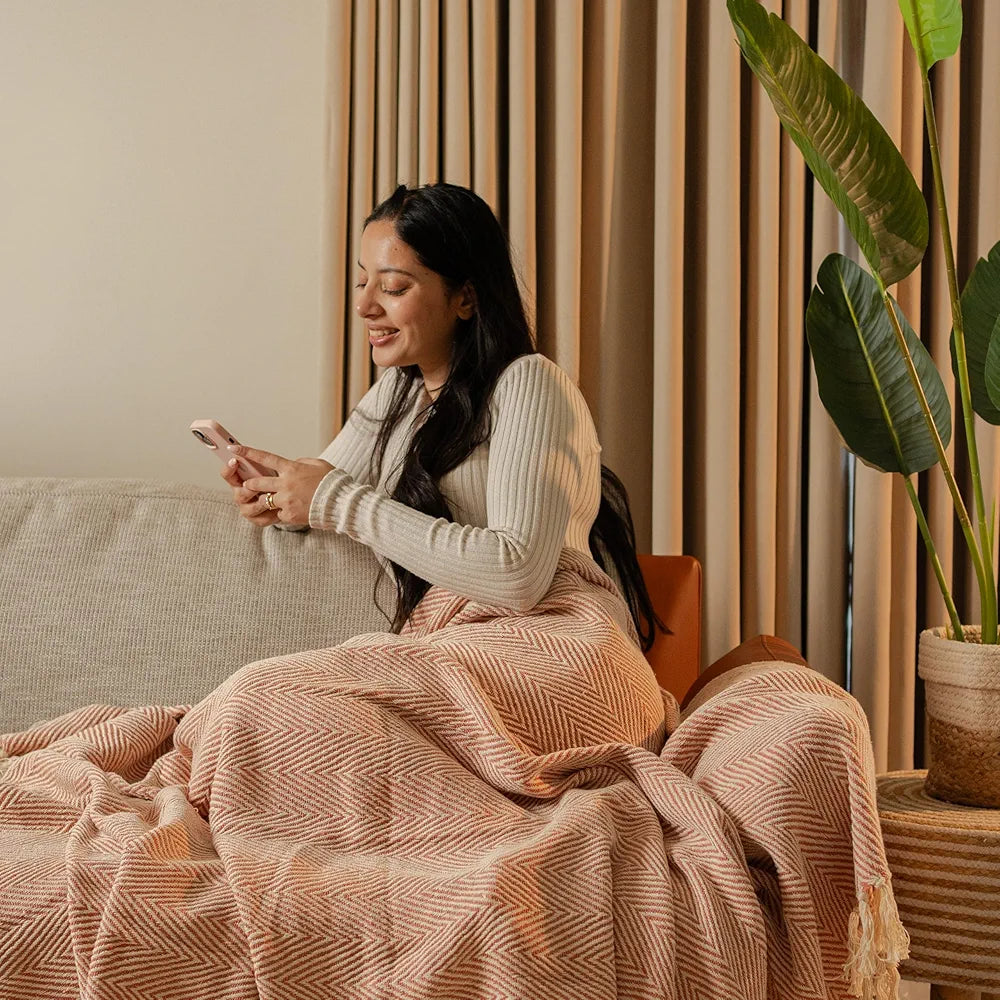 Sashaa World Striped Chevron Throw Blanket Colour Blush Pink
