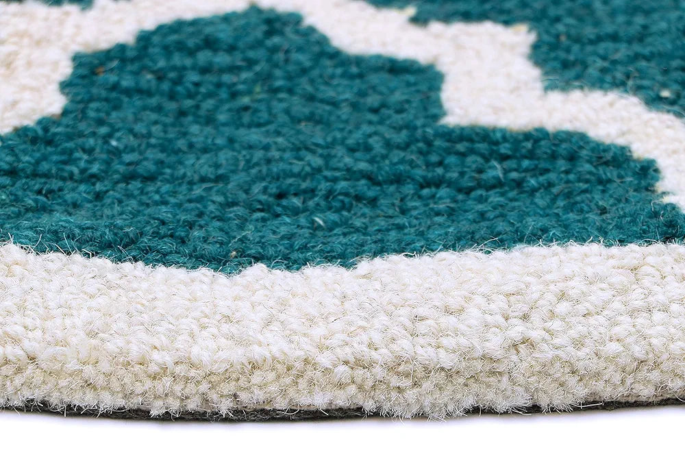 The Home Talk Tufted Round Wool Carpet for Living Room Bed Room Hall Coffee Table 5 Diameter Blue Quatrefoil
