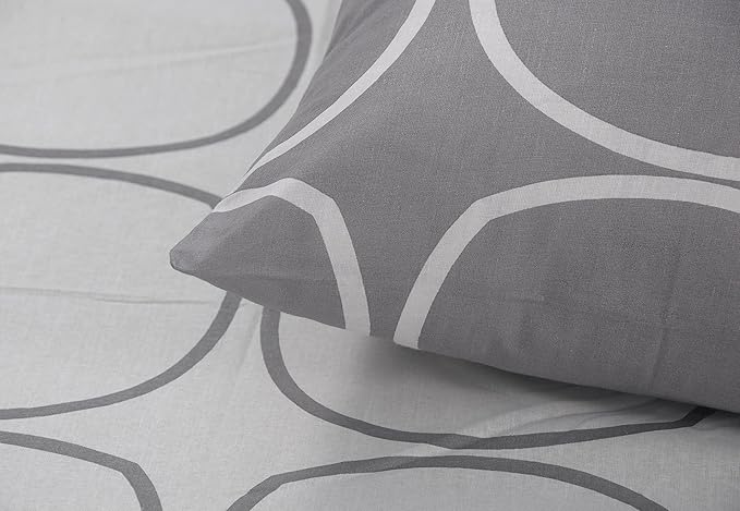 Huesland by Ahmedabad Cotton 144 TC Bedsheet for King Size Bed with 2 Pillow Covers | White & Grey