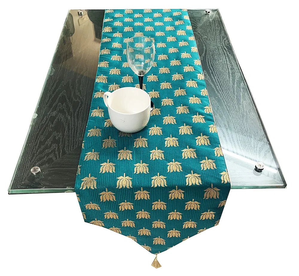 Pink Parrot- Dopian Silk Table Runner