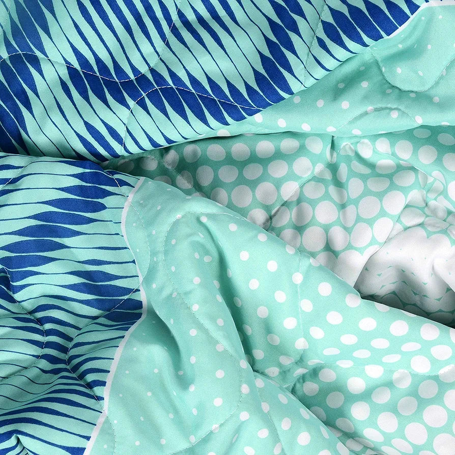 Divine Casa 120 GSM Microfiber Single Bed Comforter Soft & Lightweight Reversible AC Blanket Colour Aqua Chevron