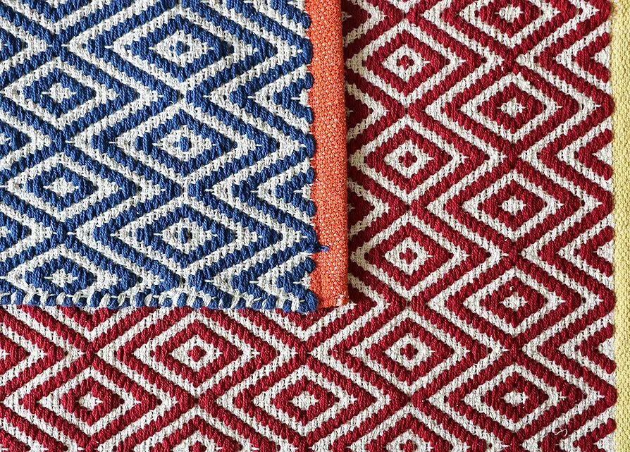 The Home Talk Handmade Cotton Carpet Diamond Reversible Mats Area Rugs for Bedroom Red