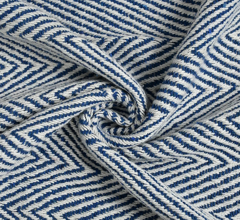 Sashaa World Cotton Spring Hued Chevron Throw Blanket Colour Light Blue