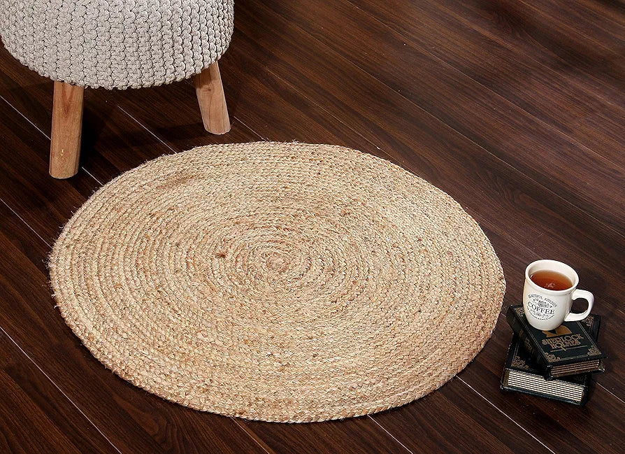 Sashaa World Jute Rugs Handcrafted Woven & Reversible Design Jute & Cotton Braided Round Carpet Colour Natural & Black